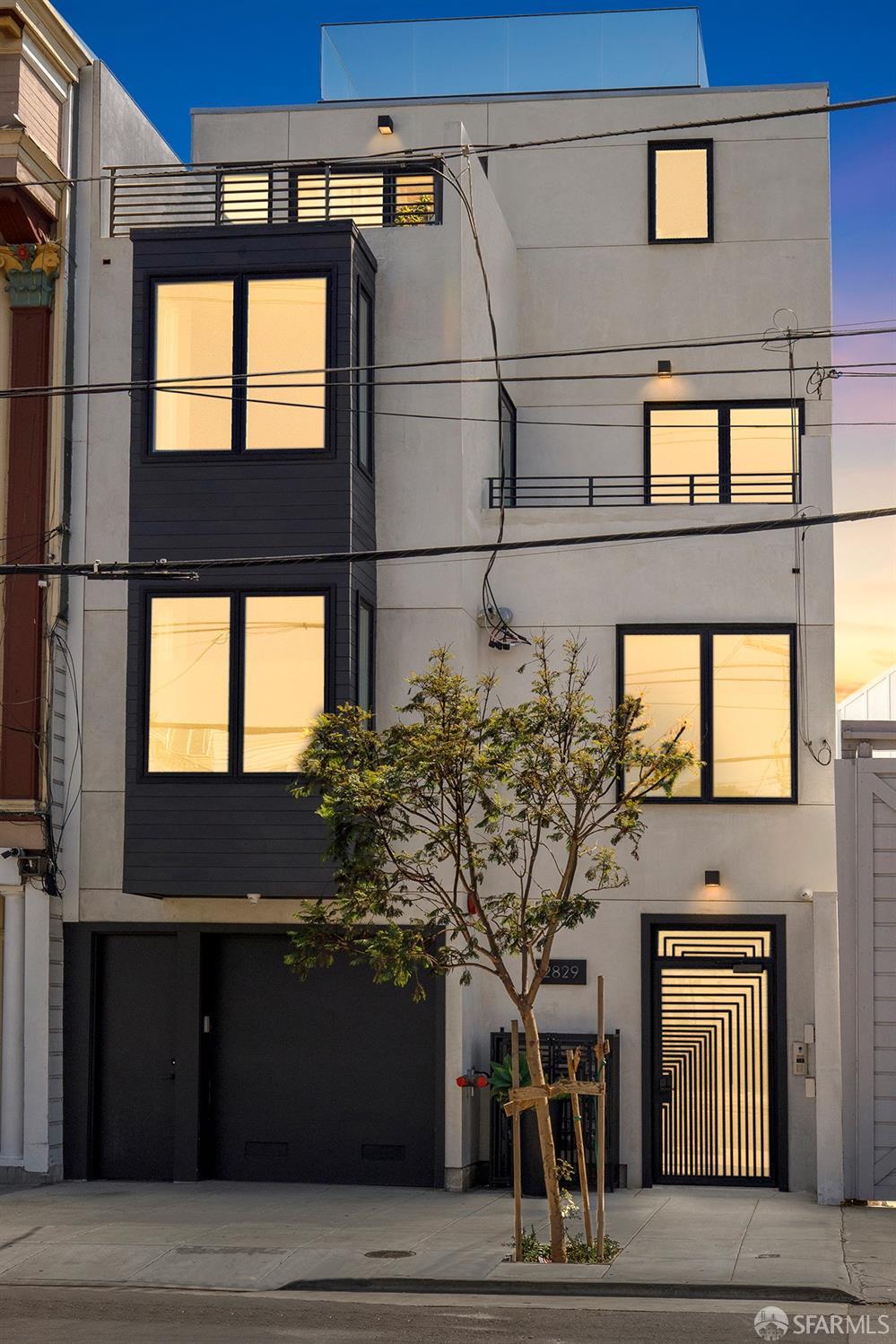 MLS: 423900412 Condo For Sale
