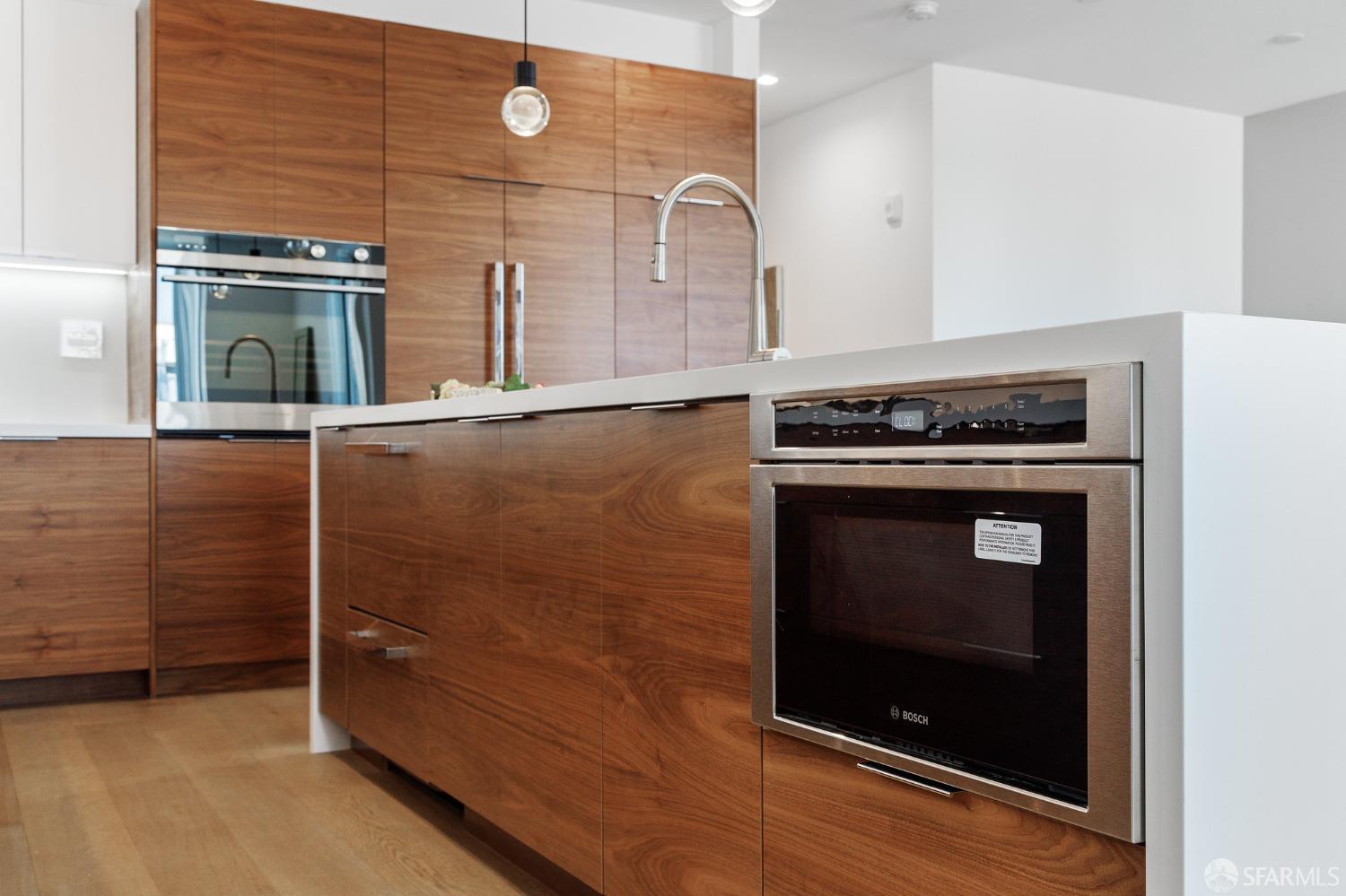 Photo #9: 423900412 Listing 