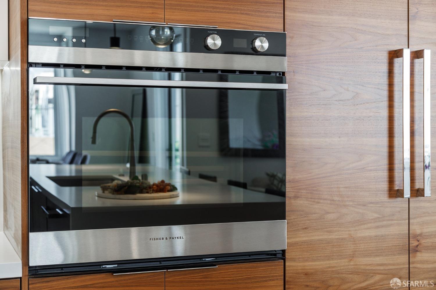 Photo #8: 423900412 Listing 