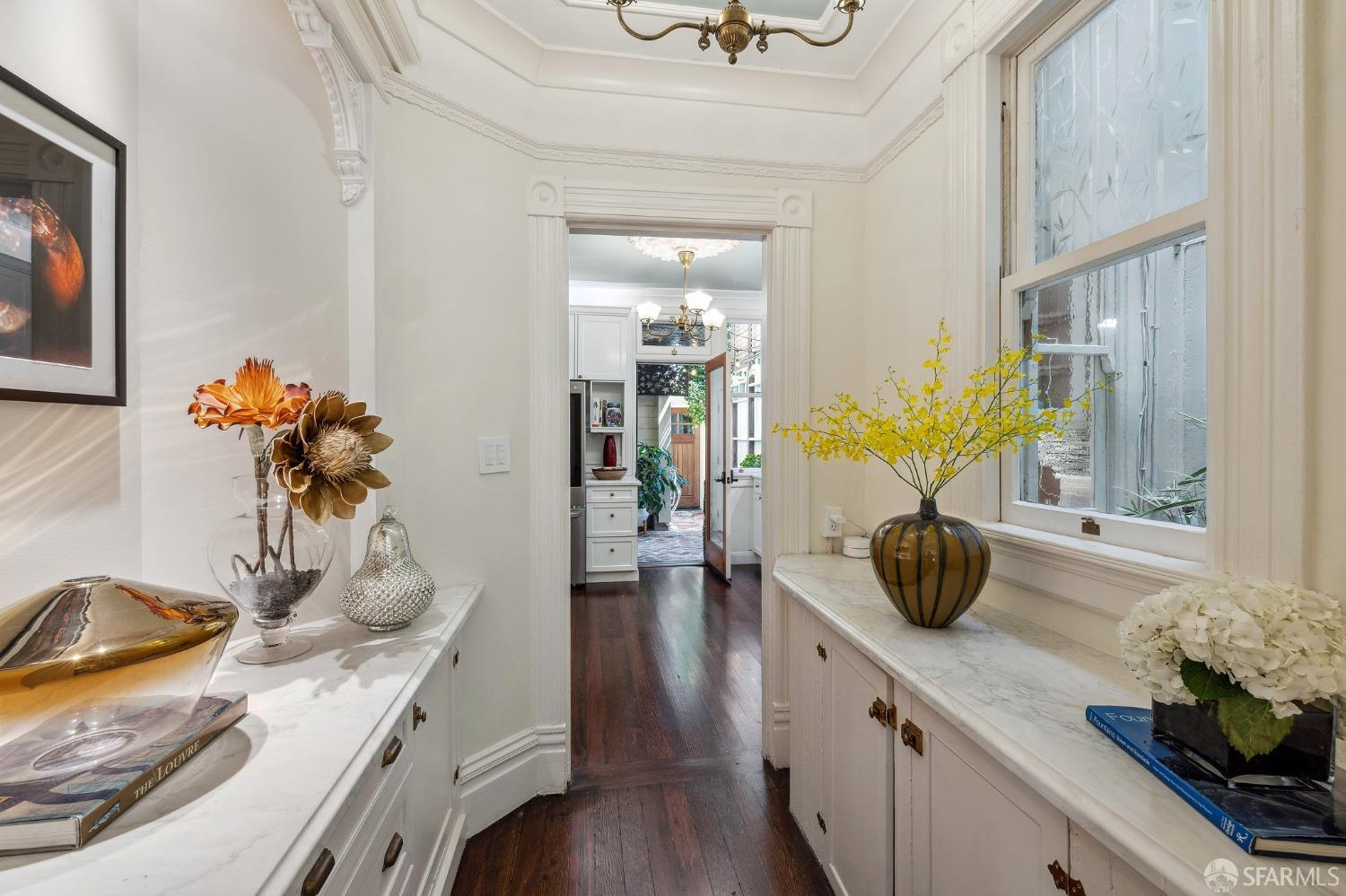 Photo #12: 423900040 Listing 