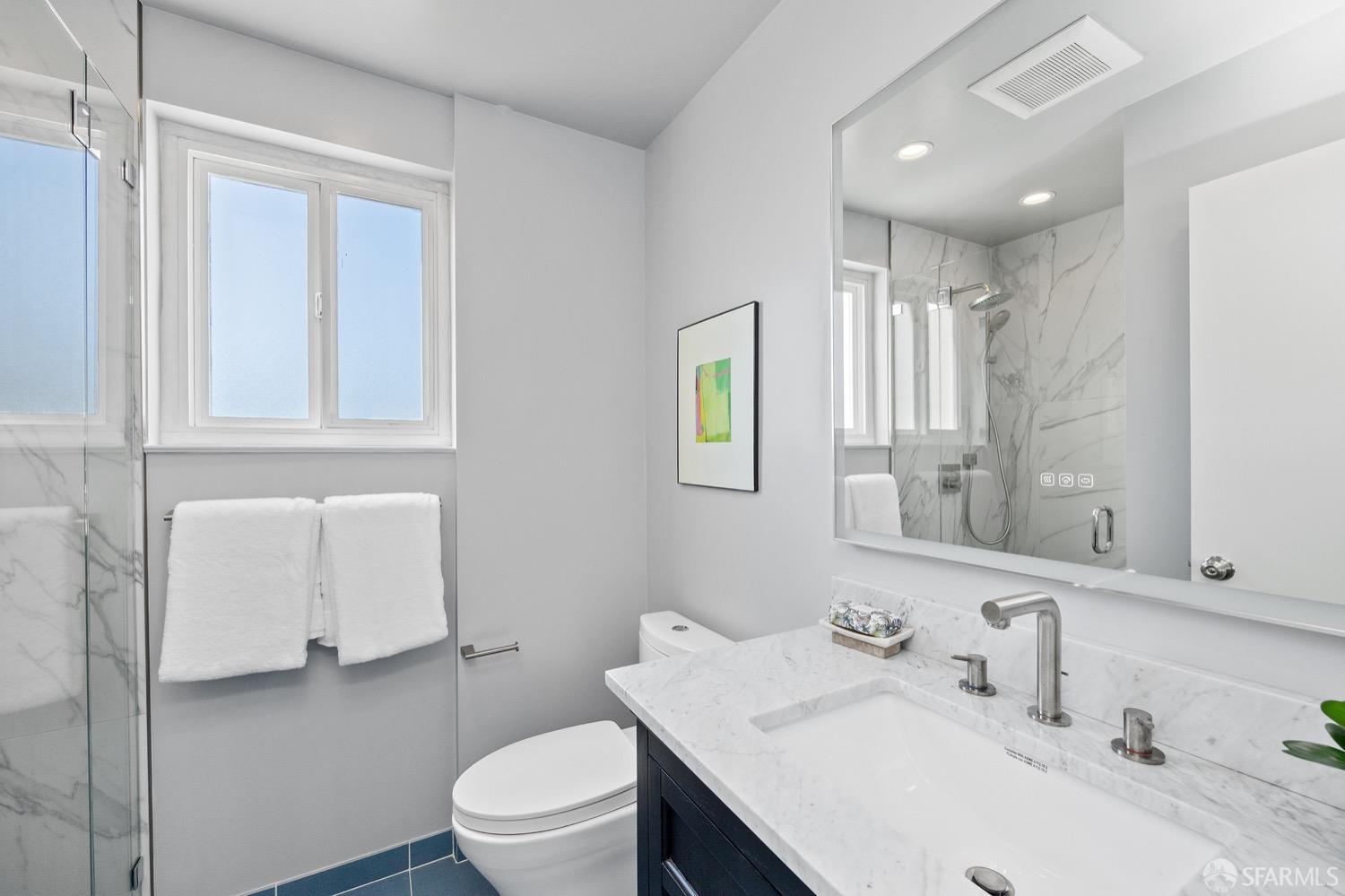 Photo #26: 423743709 Listing 