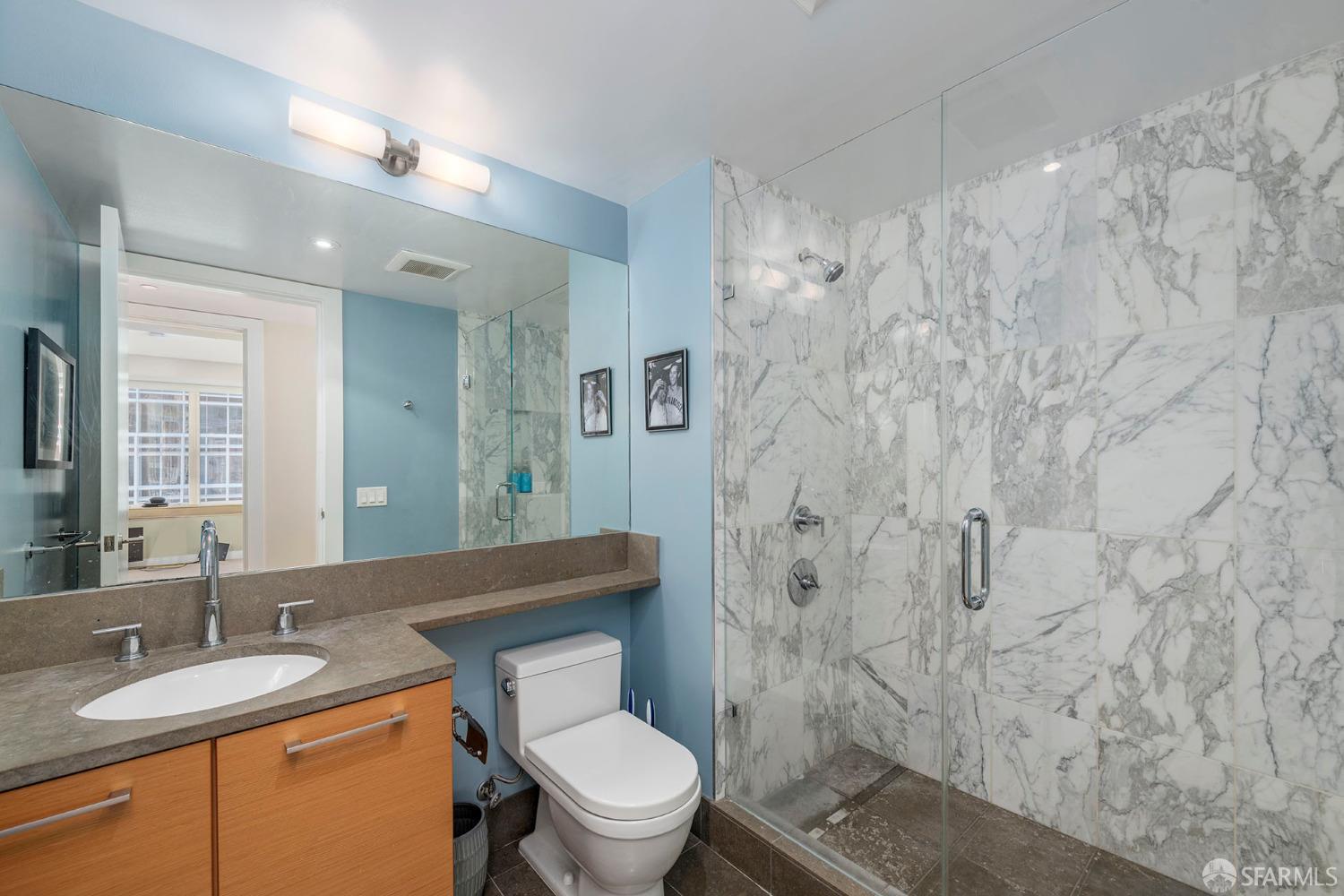 Photo #19: 423755256 Listing 