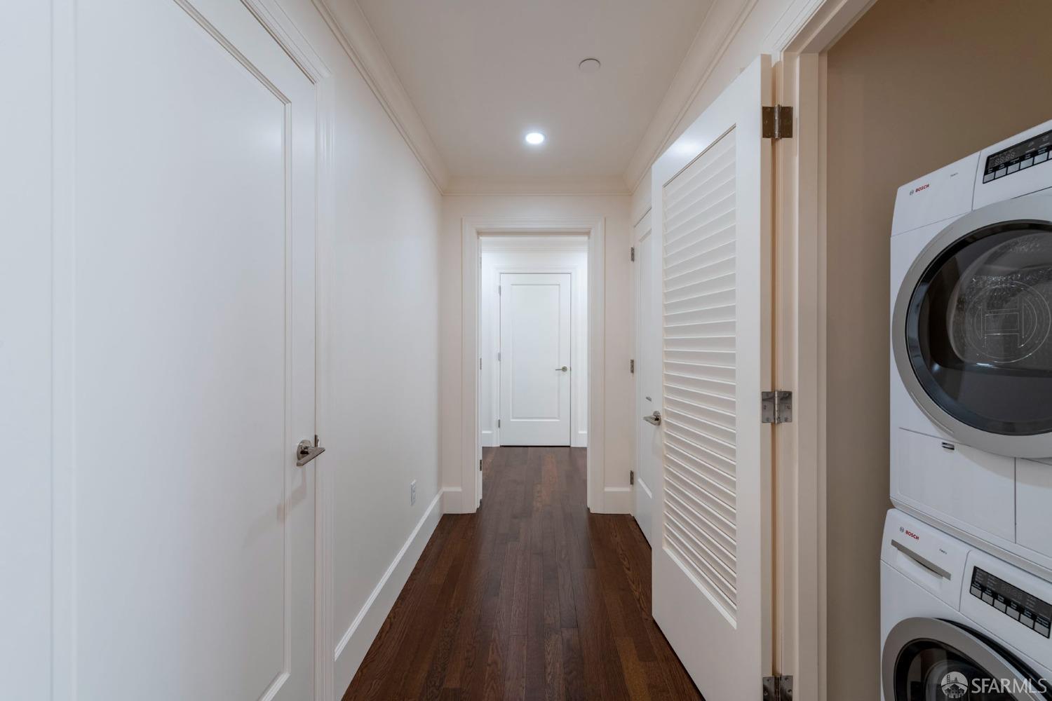 Photo #23: 423904398 Listing 