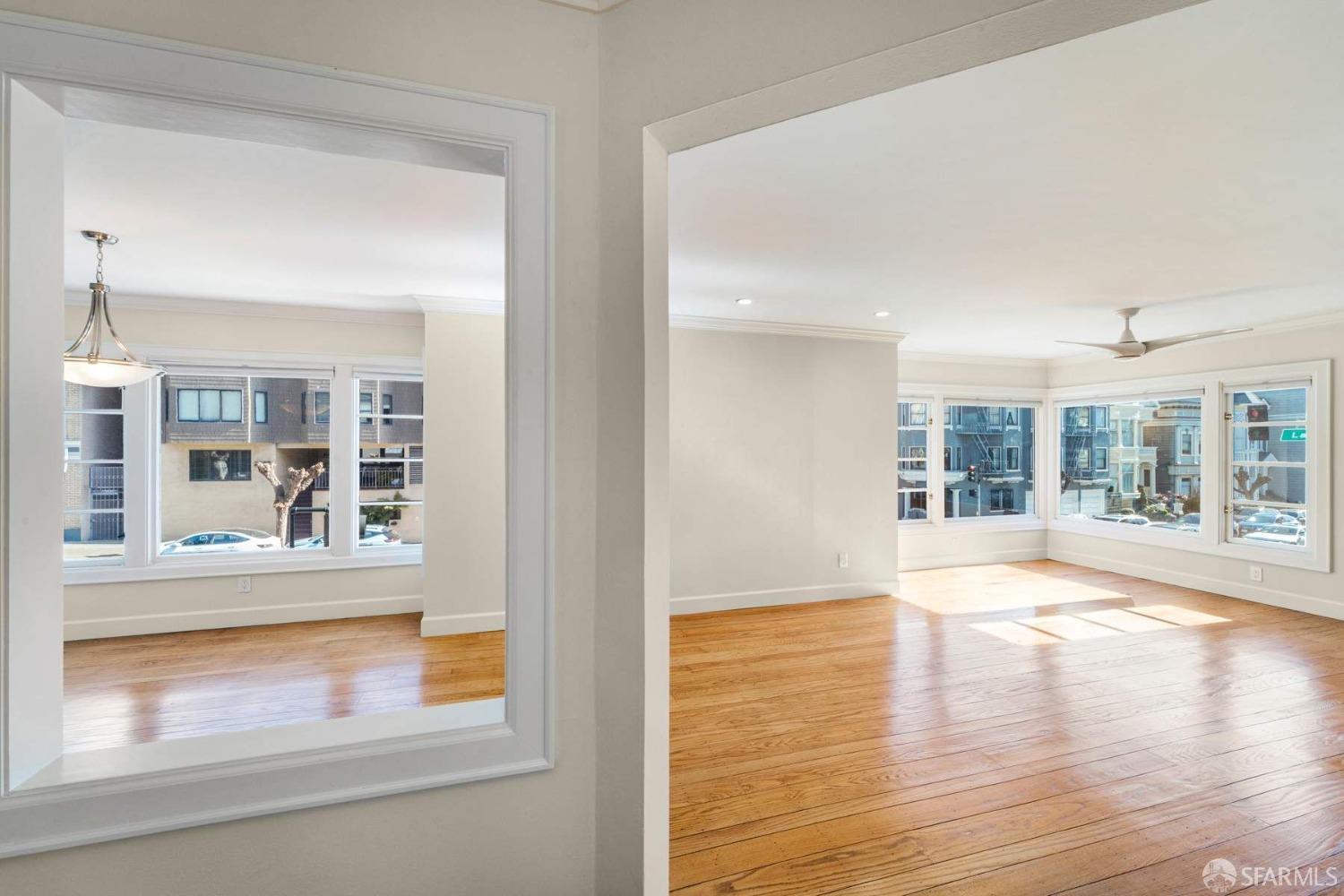 Photo #6: 423902558 Listing 