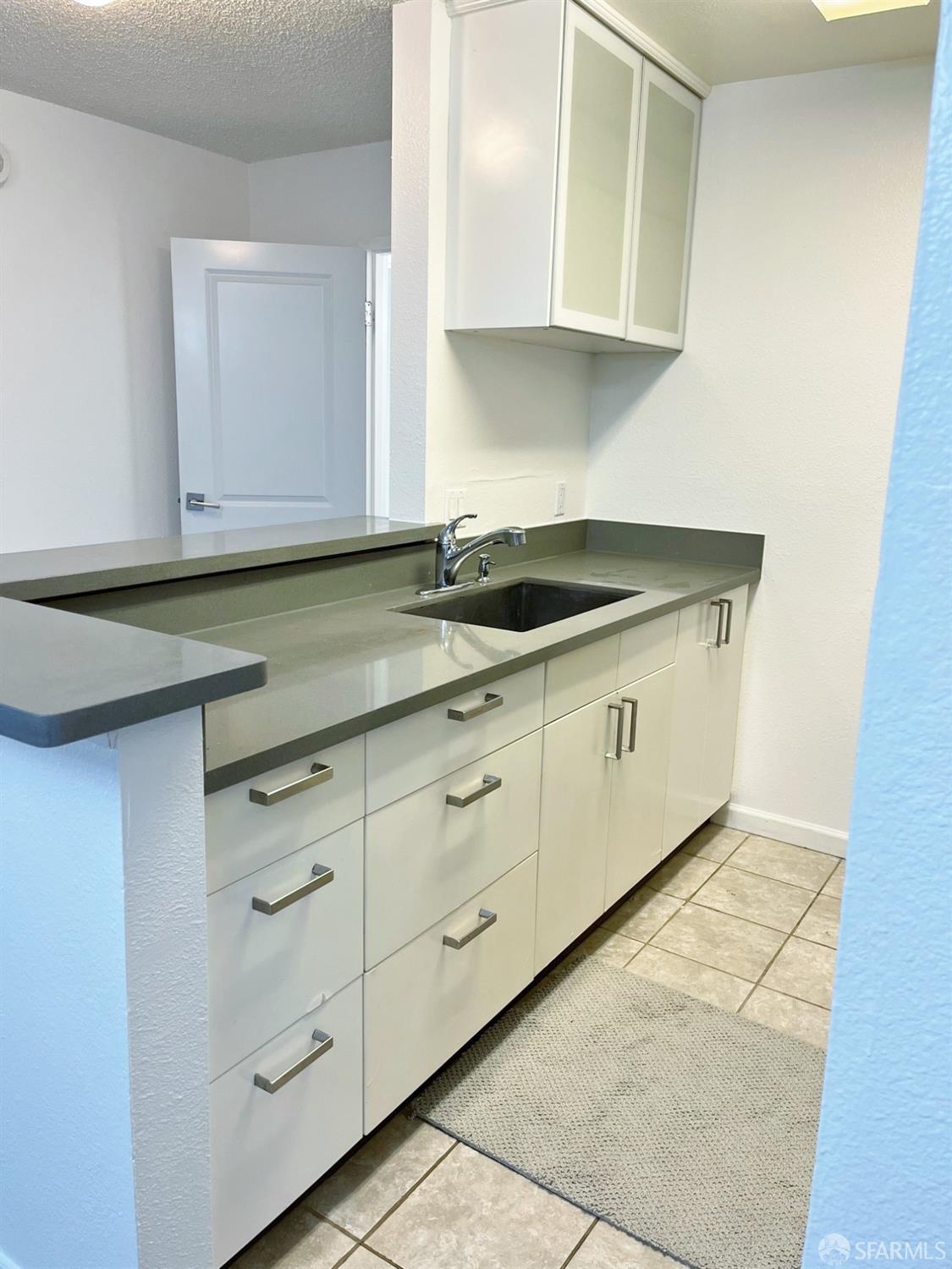 Detail Gallery Image 5 of 27 For 397 Imperial Way #141,  Daly City,  CA 94015 - 2 Beds | 2 Baths