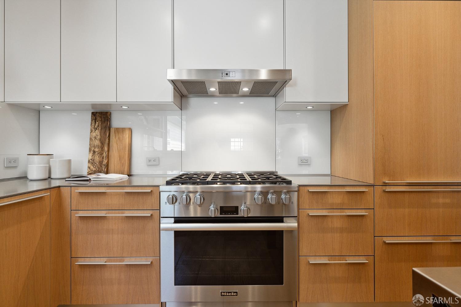 Photo #12: 423750932 Listing 