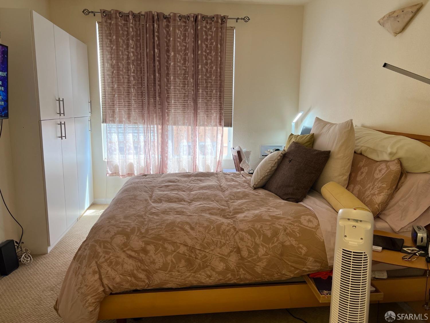 Photo #16: 423757490 Listing 
