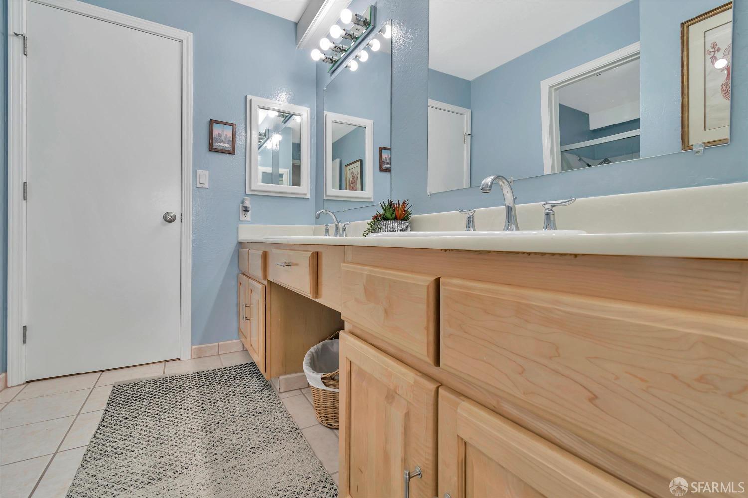 Detail Gallery Image 28 of 39 For 349 Philip Dr #301,  Daly City,  CA 94015 - 3 Beds | 2 Baths
