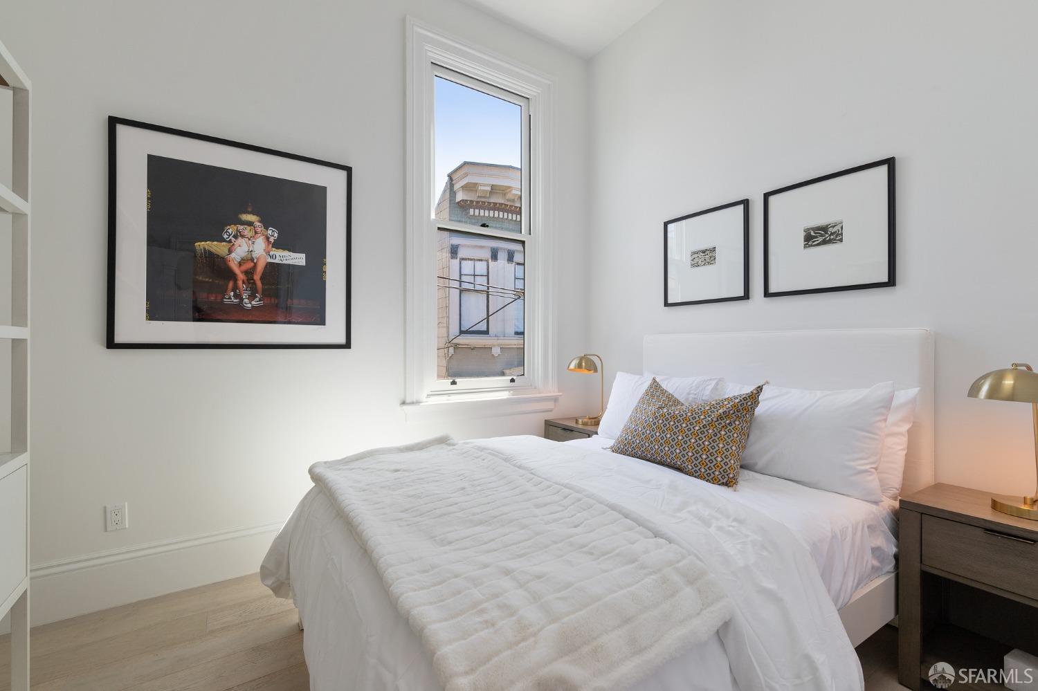 Photo #29: 423900484 Listing 