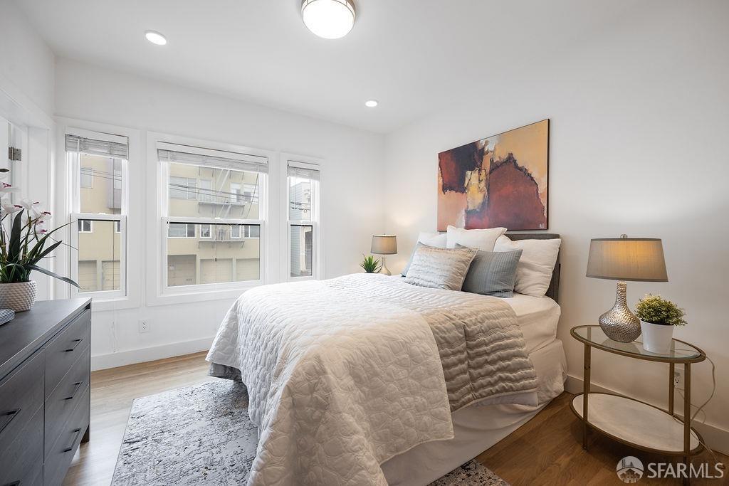 Photo #12: 423756411 Listing 