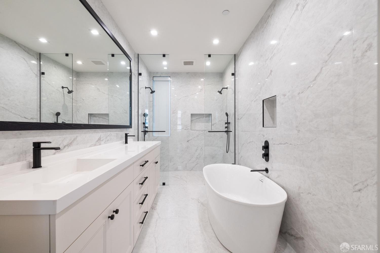 Photo #30: 423906642 Listing 