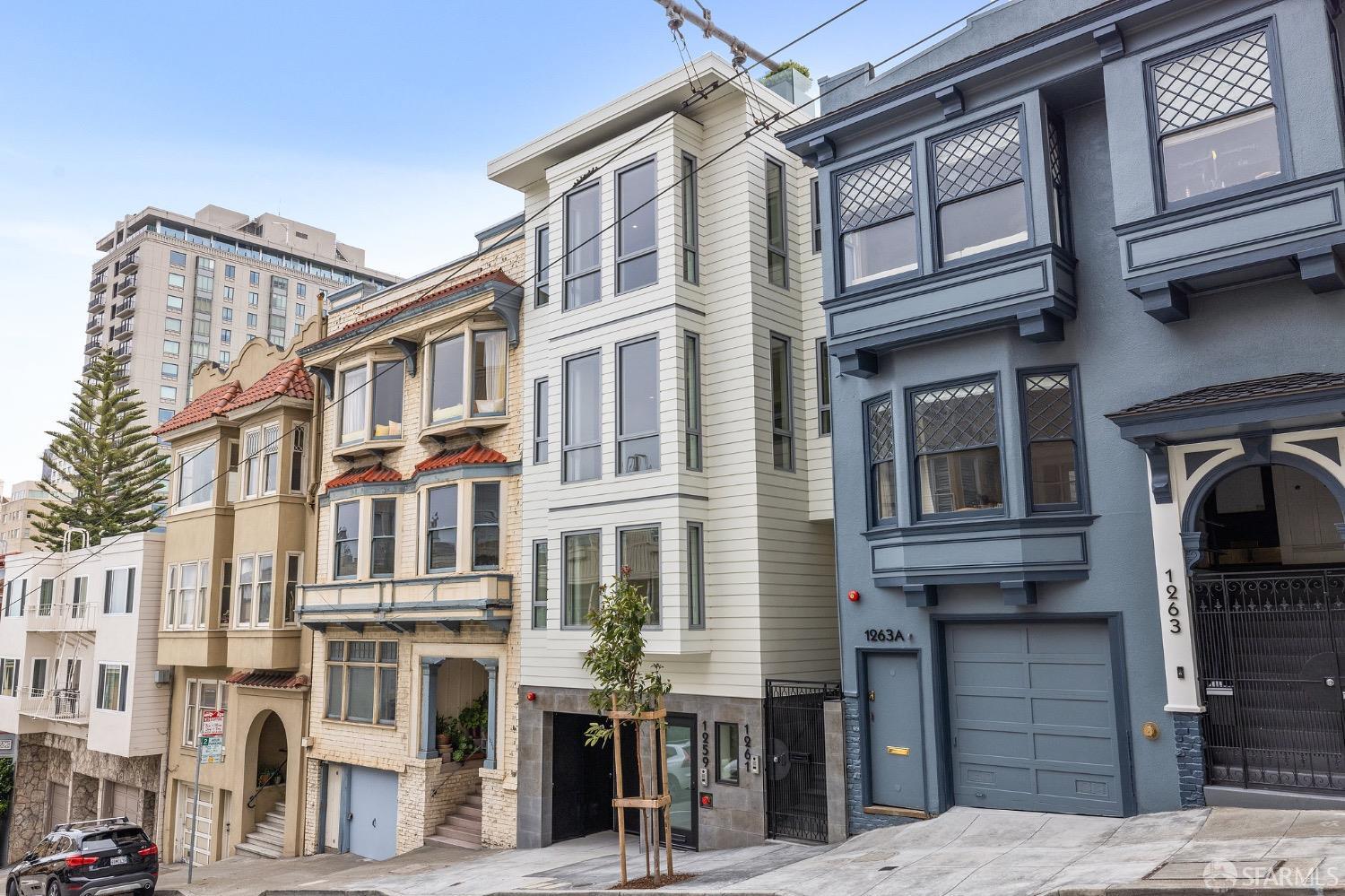 Photo #3: 423906642 Listing 