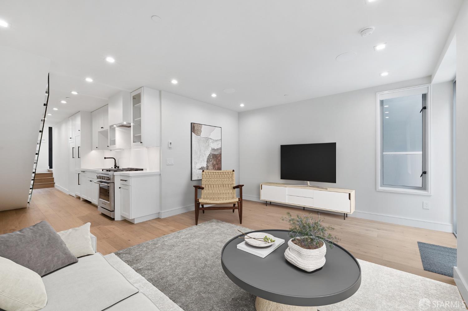 Photo #21: 423906641 Listing 