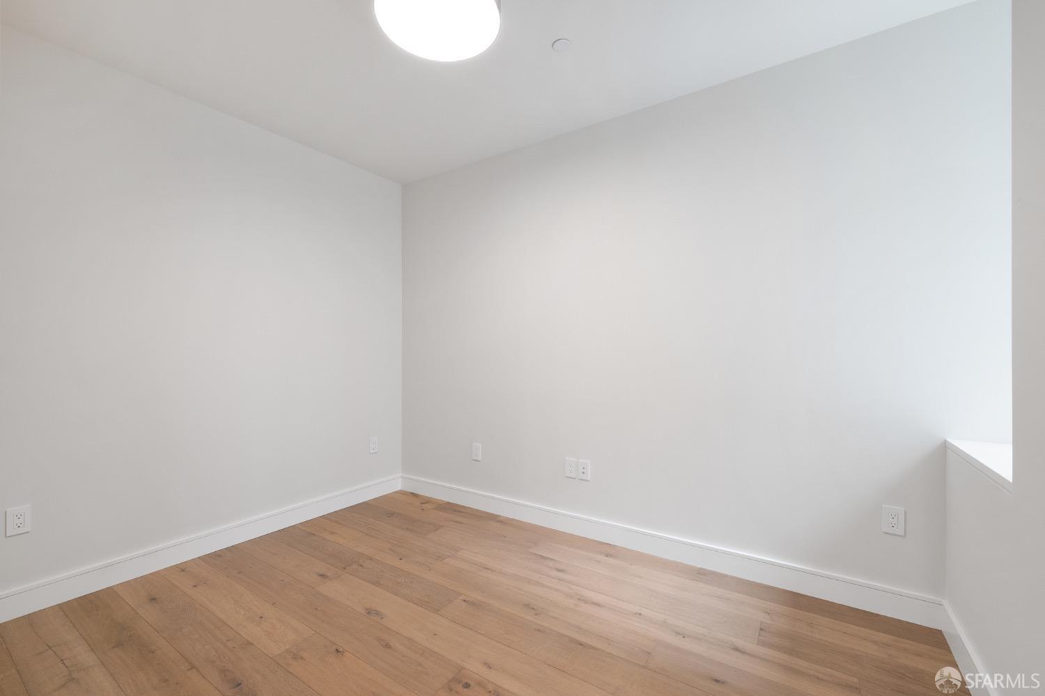 Photo #14: 423906641 Listing 