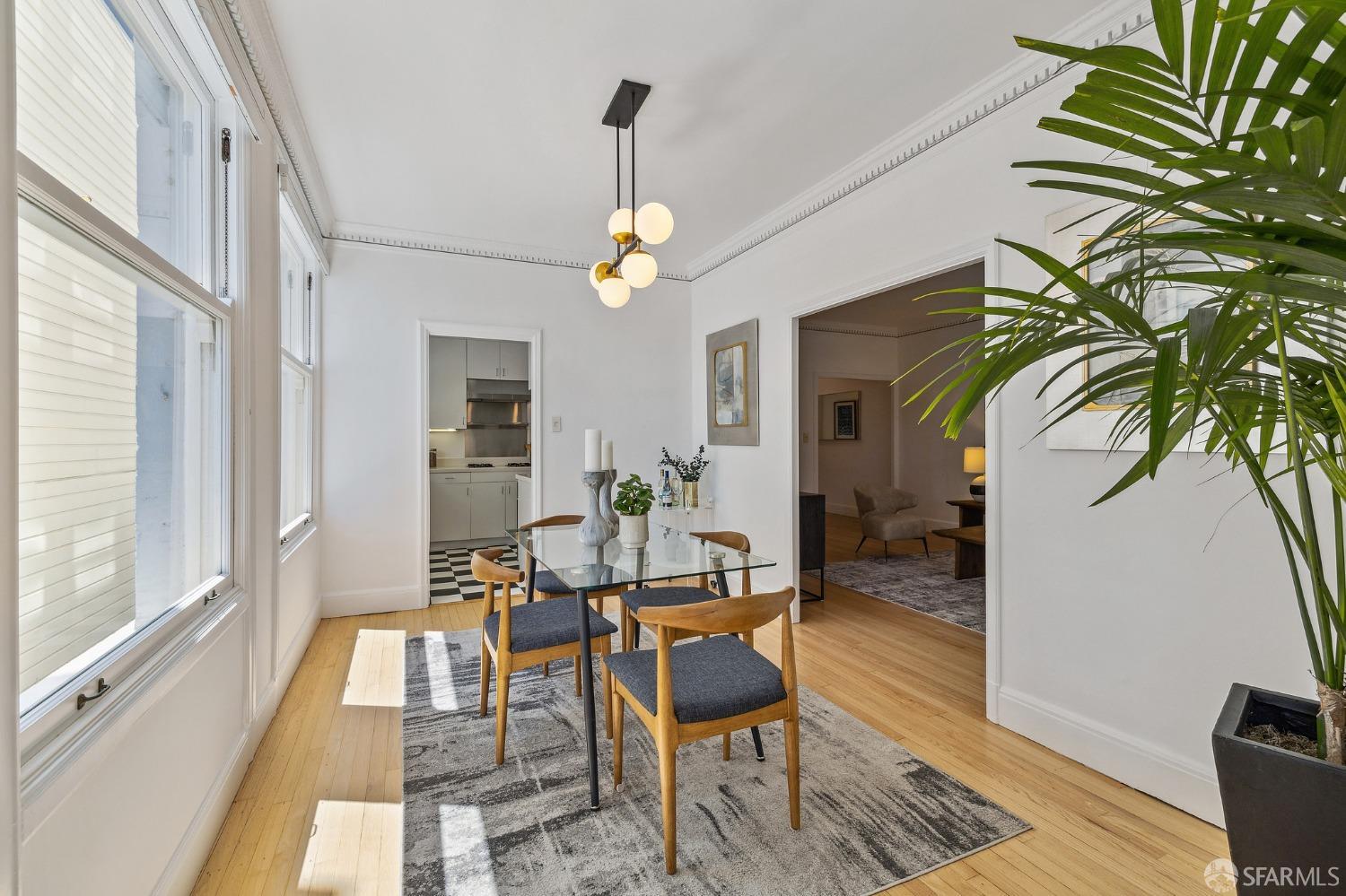 Photo #21: 423906851 Listing 