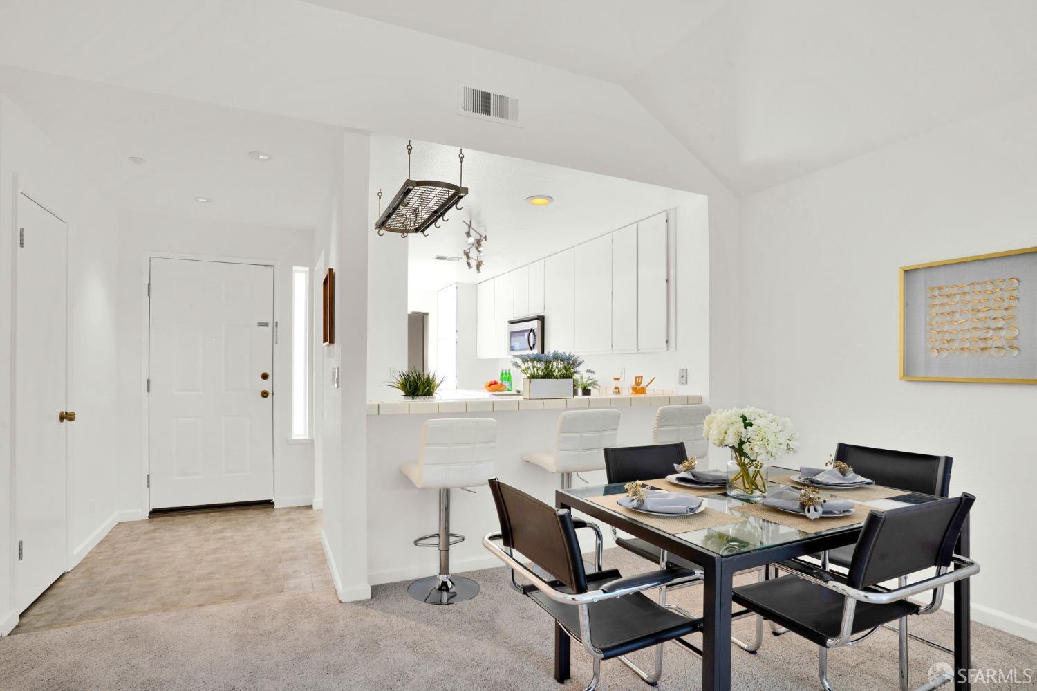 Detail Gallery Image 32 of 58 For 481 Pointe Pacific #9,  Daly City,  CA 94014 - 2 Beds | 2 Baths