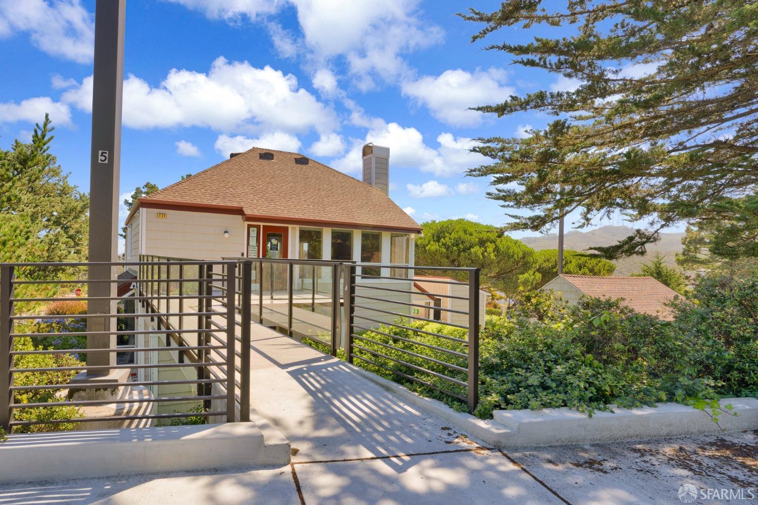 Detail Gallery Image 55 of 58 For 481 Pointe Pacific #9,  Daly City,  CA 94014 - 2 Beds | 2 Baths