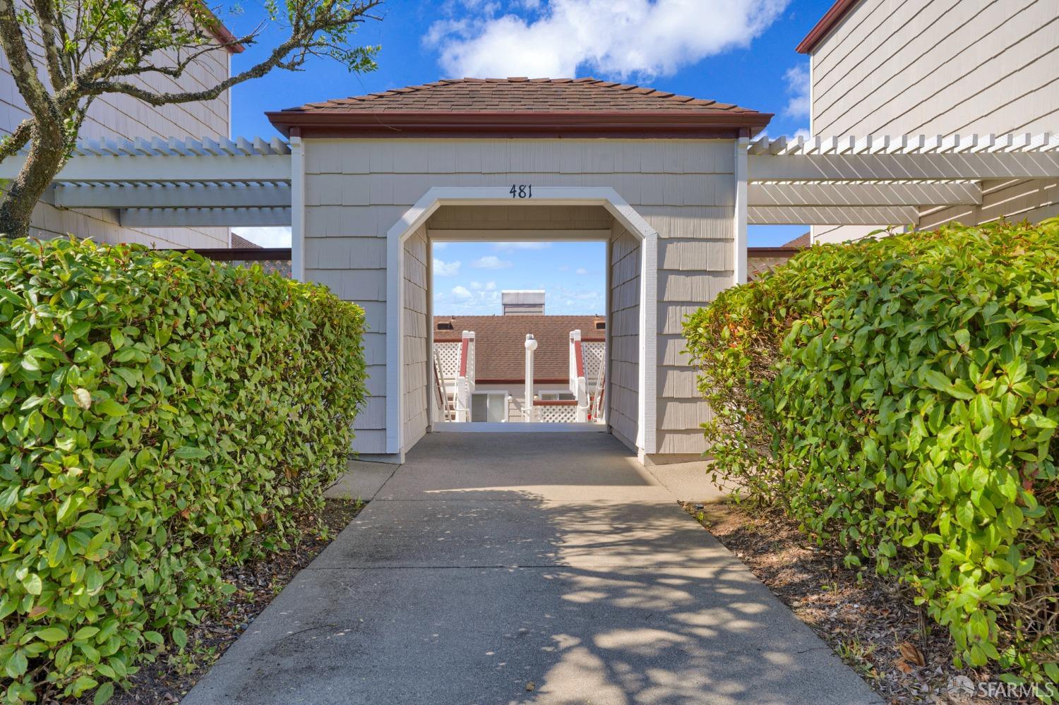 Detail Gallery Image 48 of 58 For 481 Pointe Pacific #9,  Daly City,  CA 94014 - 2 Beds | 2 Baths