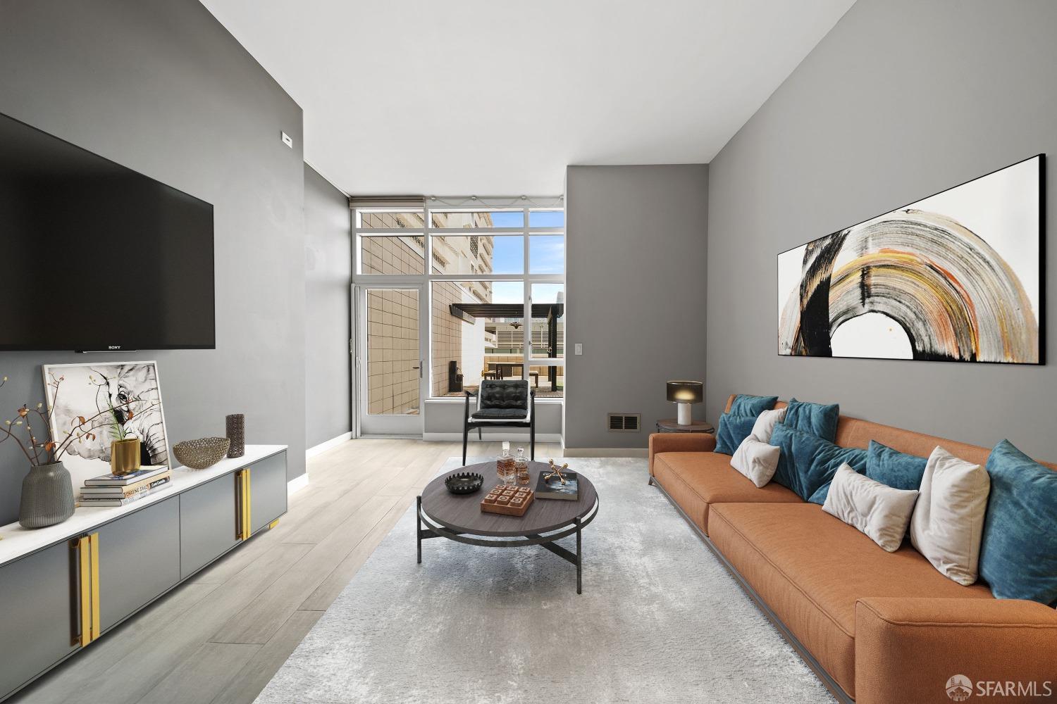 Photo #8: 423735815 Listing 