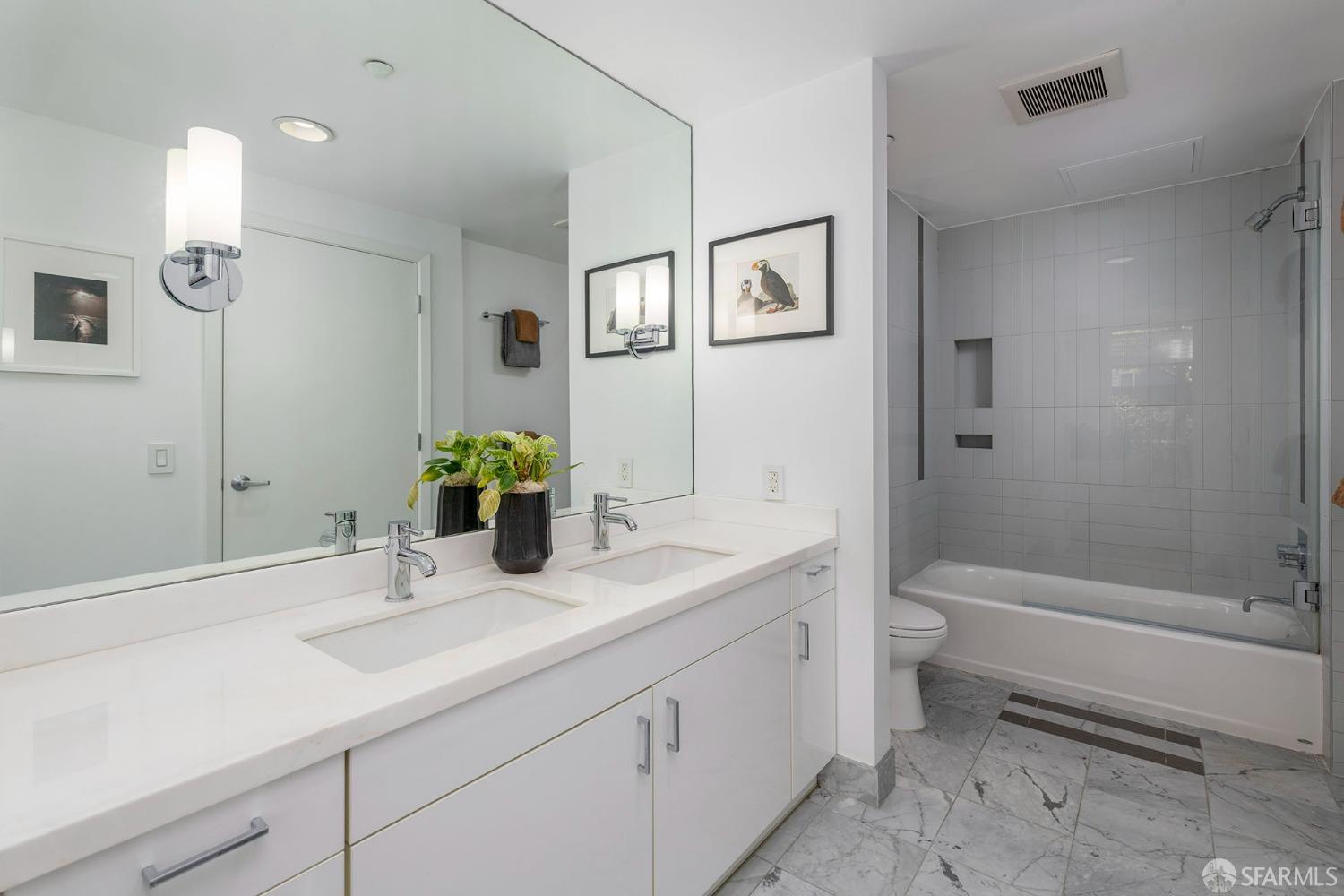 Photo #19: 423761036 Listing 
