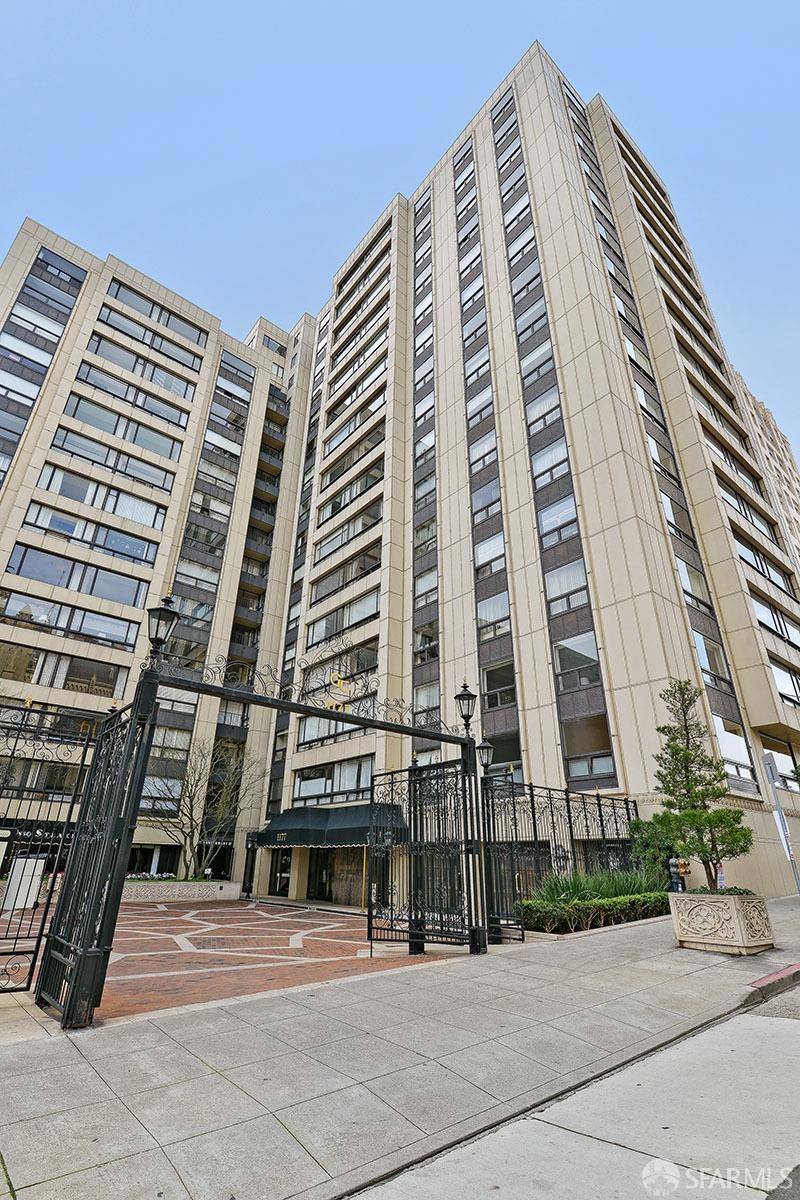 Photo #9: 423715762 Listing 