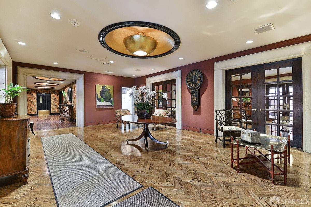 Photo #12: 423715762 Listing 