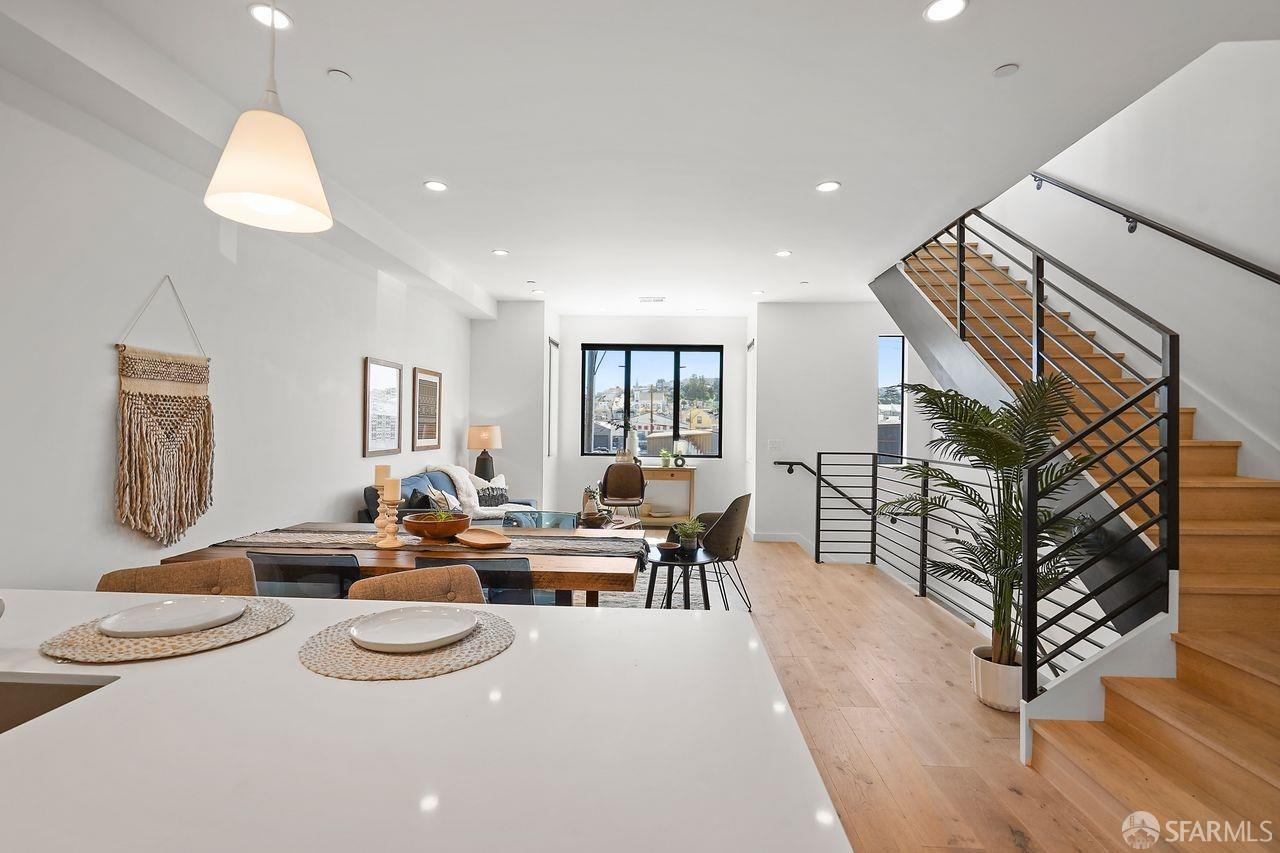Detail Gallery Image 14 of 42 For 4132 3rd St #5,  San Francisco,  CA 94124 - 2 Beds | 2 Baths