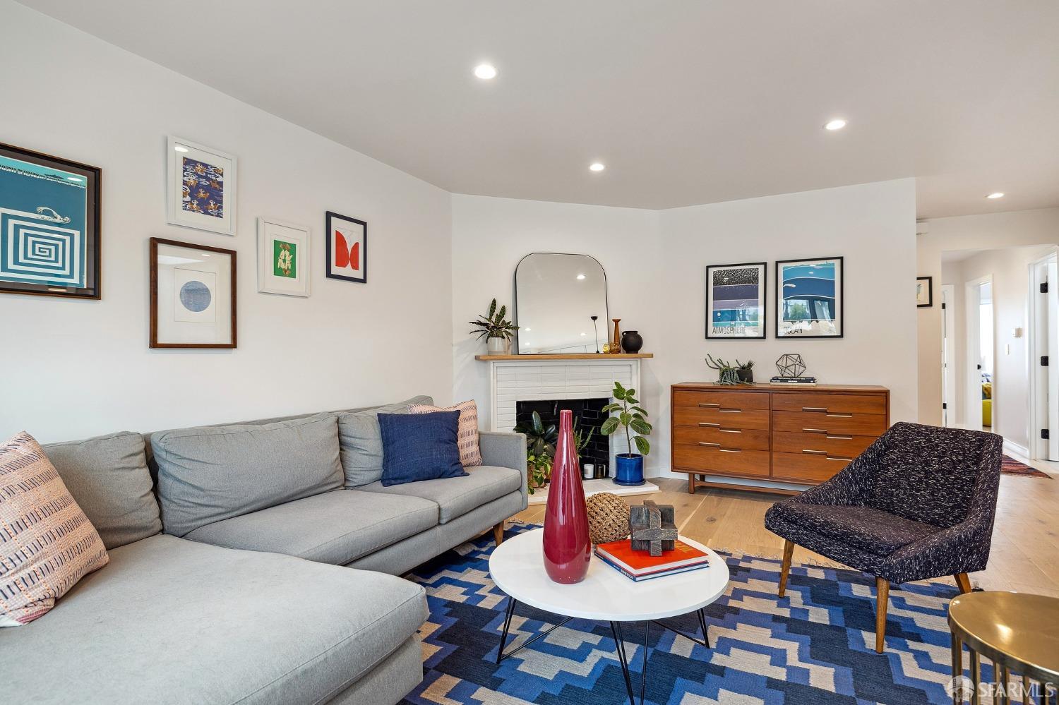 424 Grafton Ave, San Francisco, CA 94112 4 Beds 2 Baths (Expired