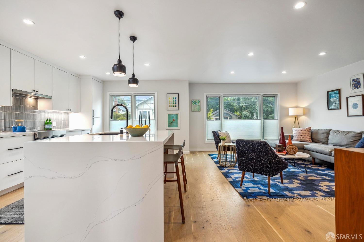 424 Grafton Ave, San Francisco, CA 94112 4 Beds 2 Baths (Expired