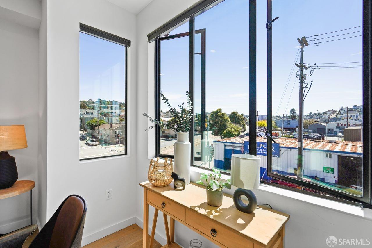 Detail Gallery Image 36 of 42 For 4132 3rd St #5,  San Francisco,  CA 94124 - 2 Beds | 2 Baths