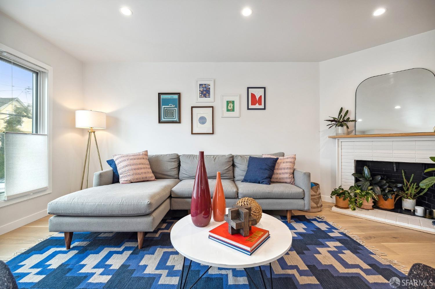 424 Grafton Ave, San Francisco, CA 94112 4 Beds 2 Baths (Expired