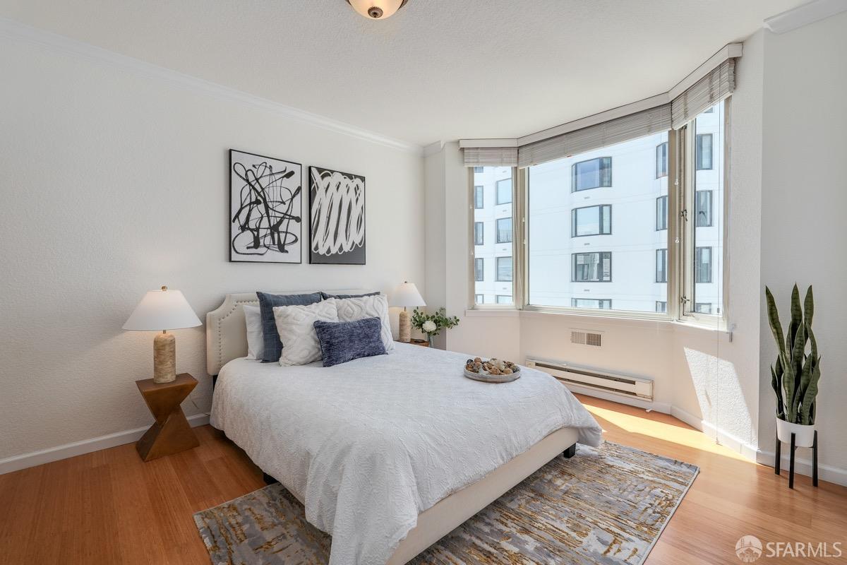 Photo #11: 423906745 Listing 