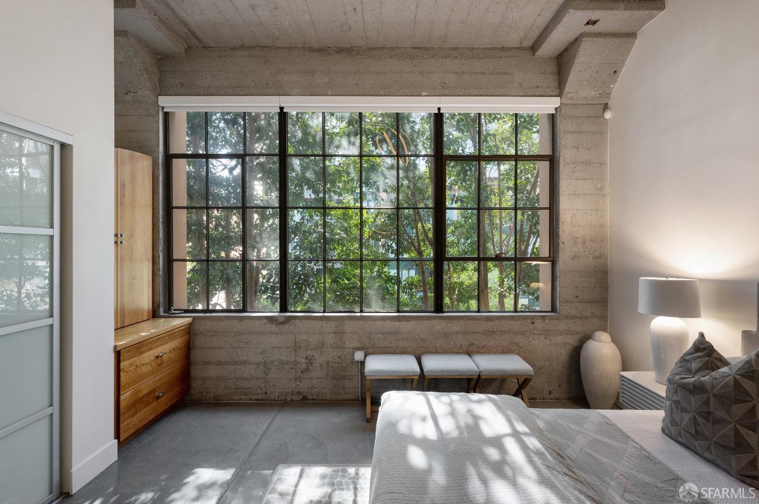 Photo #24: 423908573 Listing 