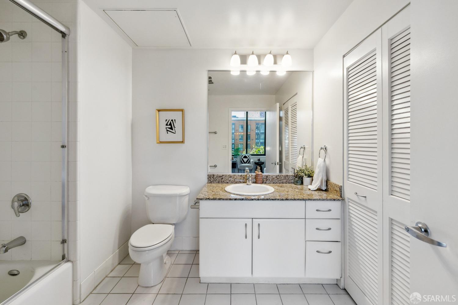 Photo #25: 423908623 Listing 