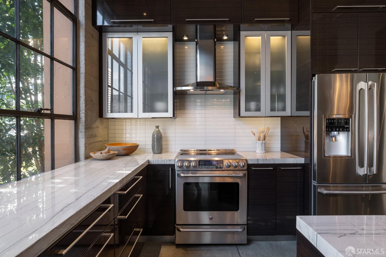 Photo #19: 423908573 Listing 