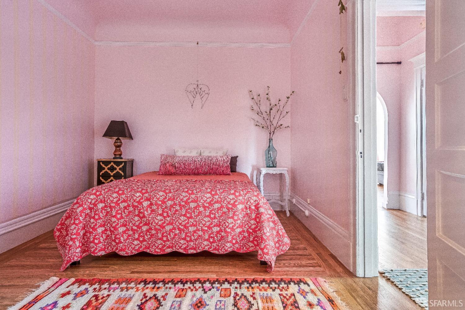 Photo #10: 423758110 Listing 
