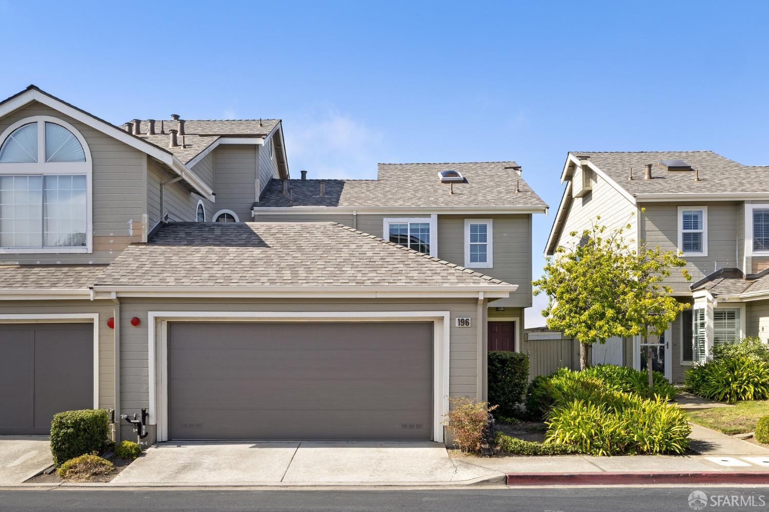 Photo #2: 423906603 Listing 