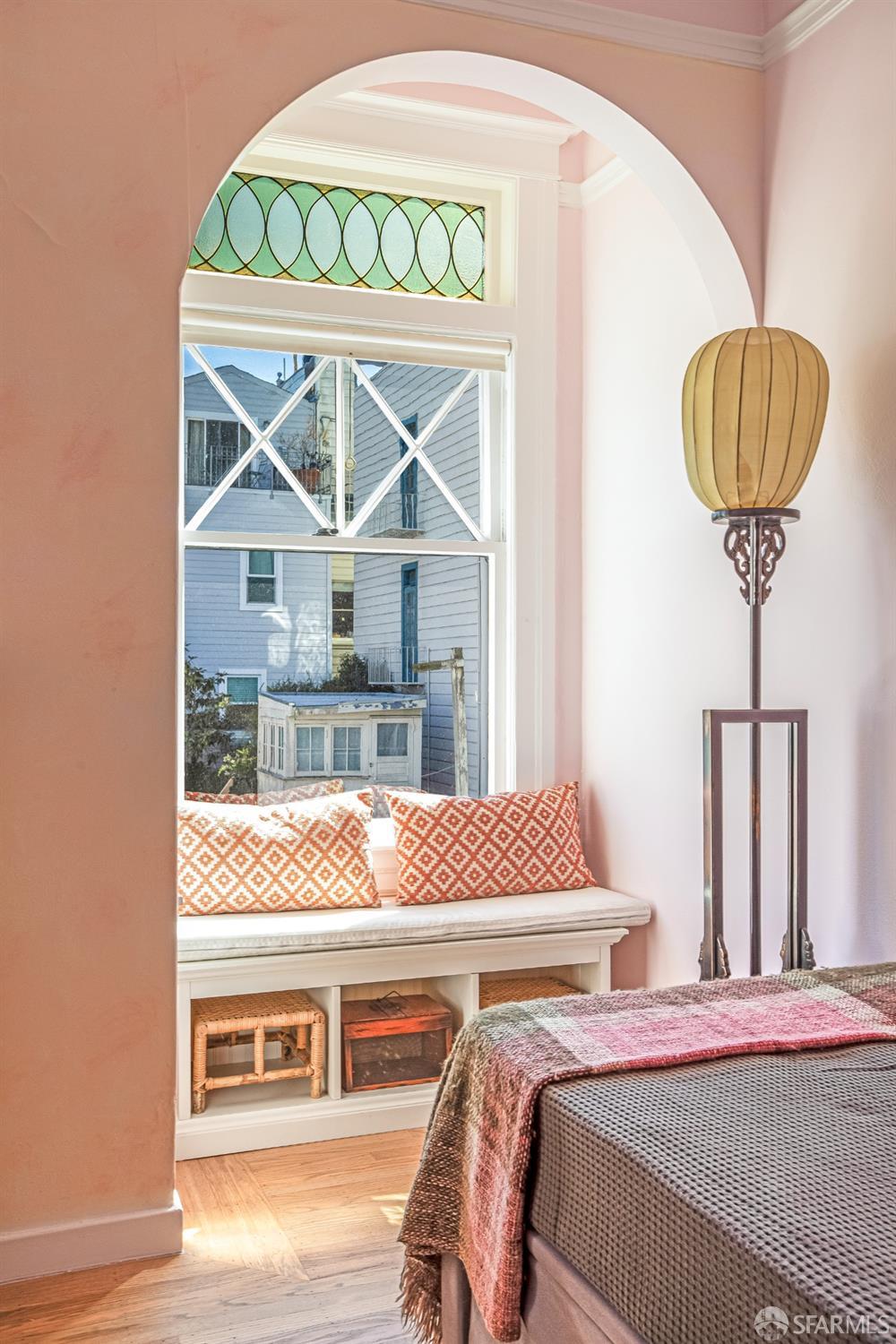 Photo #3: 423758110 Listing 