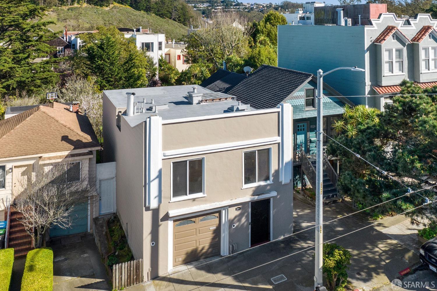Detail Gallery Image 2 of 46 For 1822 9th Ave, San Francisco,  CA 94122 - 3 Beds | 2 Baths