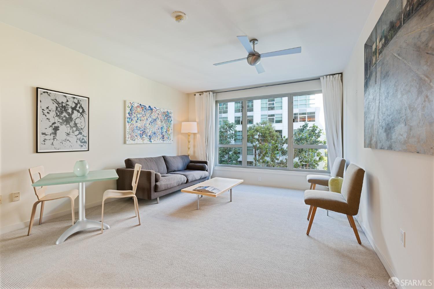 Photo #2: 423909458 Listing 