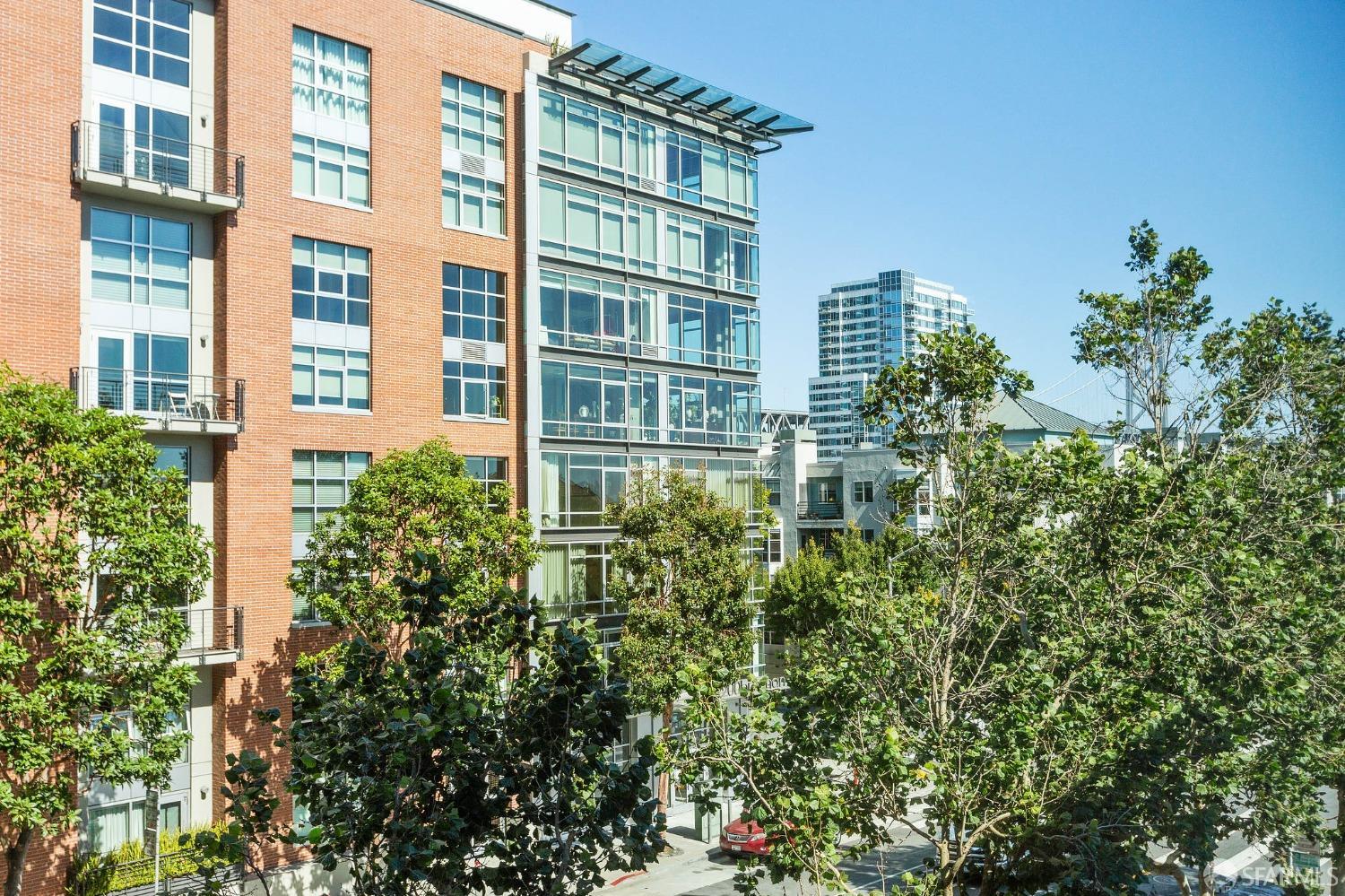 Photo #9: 423909458 Listing 