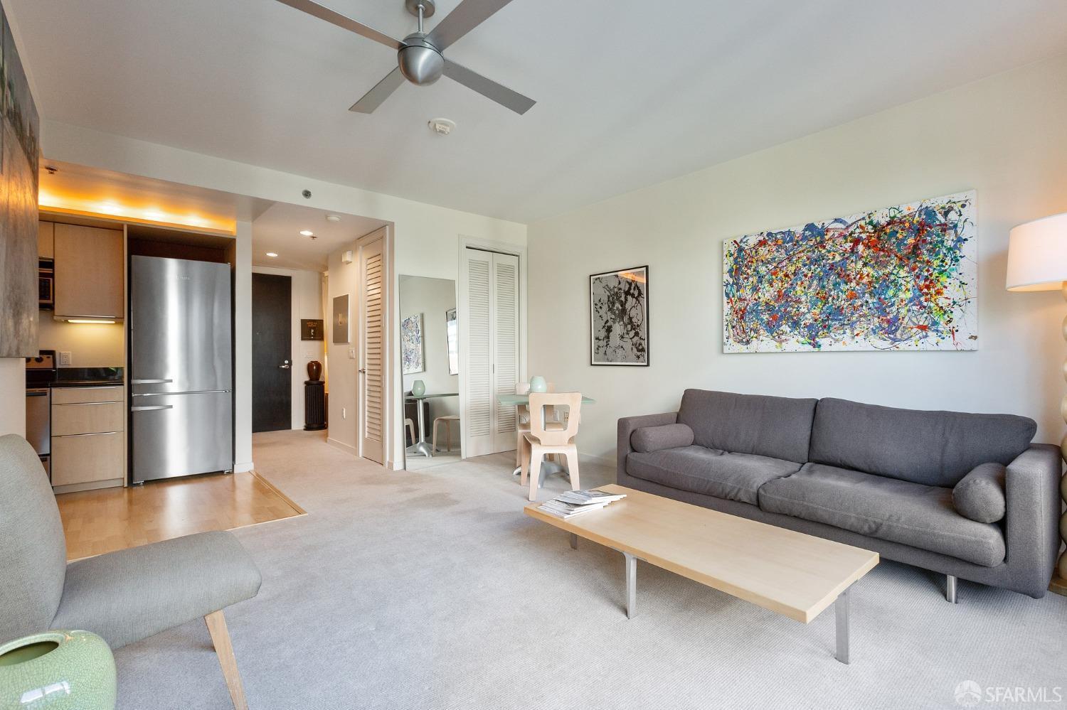 Photo #3: 423909458 Listing 
