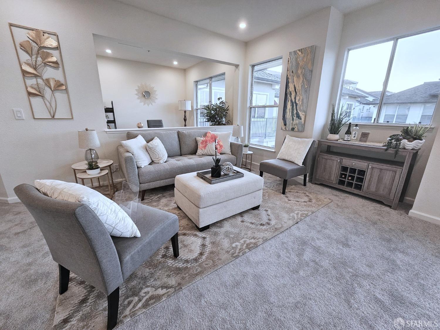 Detail Gallery Image 1 of 1 For 600 Baltic Cir #632,  Redwood City,  CA 94065 - 1 Beds | 1/1 Baths