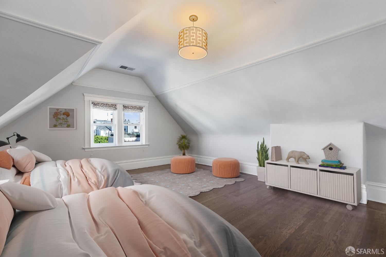 Photo #14: 423907756 Listing 