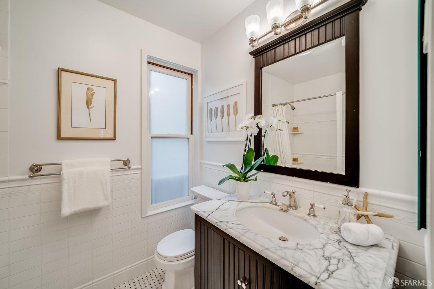 Photo #26: 423909629 Listing 