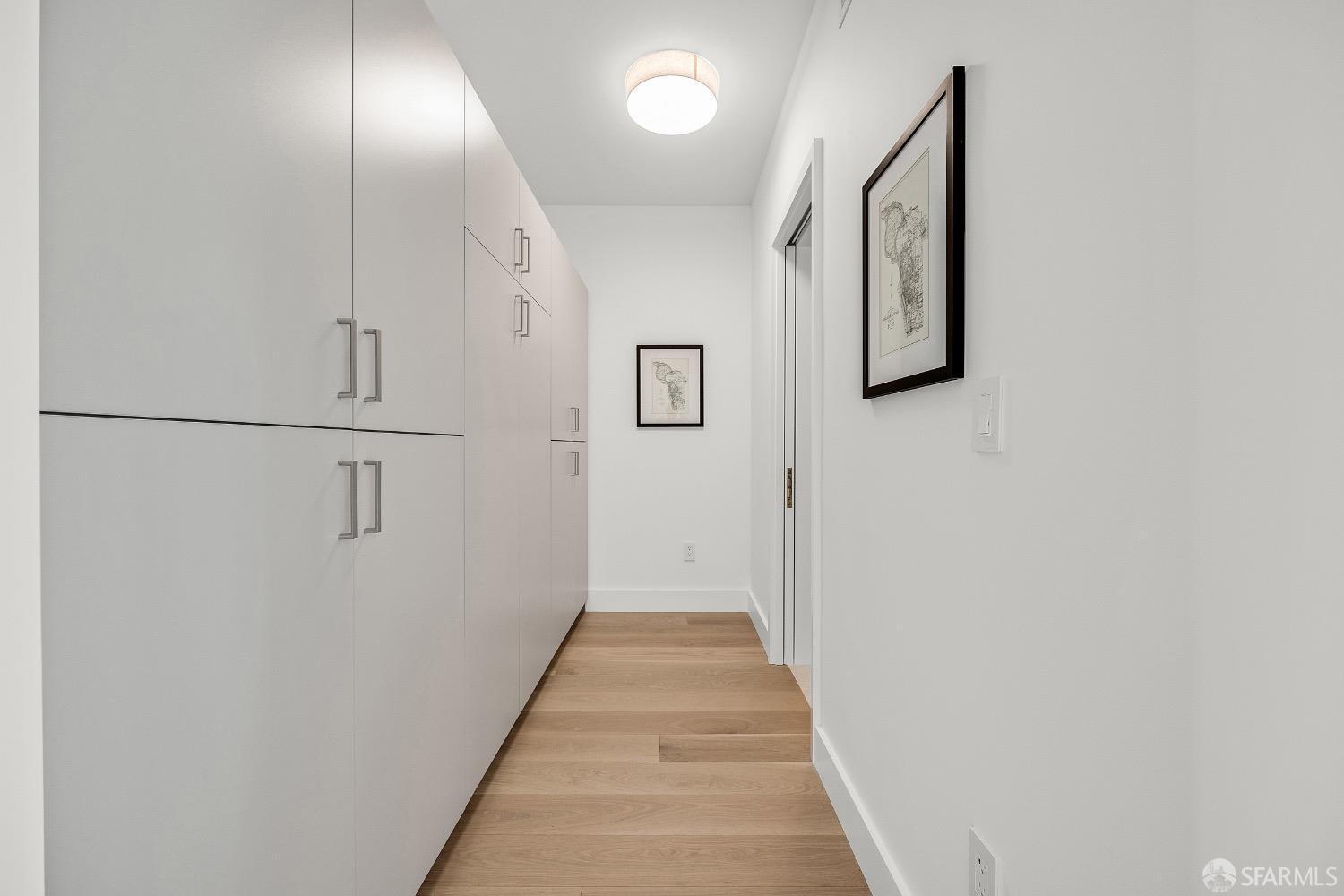 Photo #15: 423909833 Listing 