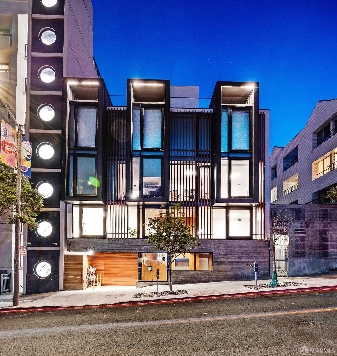 Photo #36: 423909833 Listing 