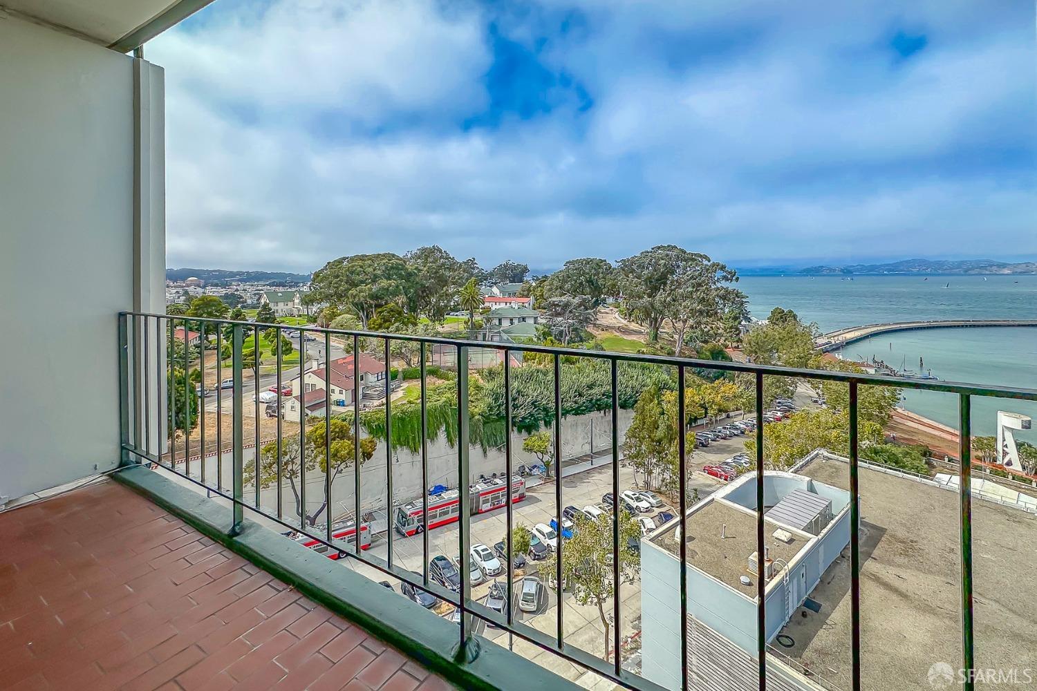 Photo #10: 423910099 Listing 