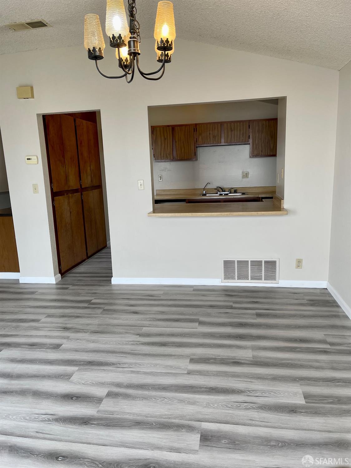 Detail Gallery Image 18 of 61 For 3550 Carter Dr #15,  South San Francisco,  CA 94080 - 3 Beds | 2 Baths