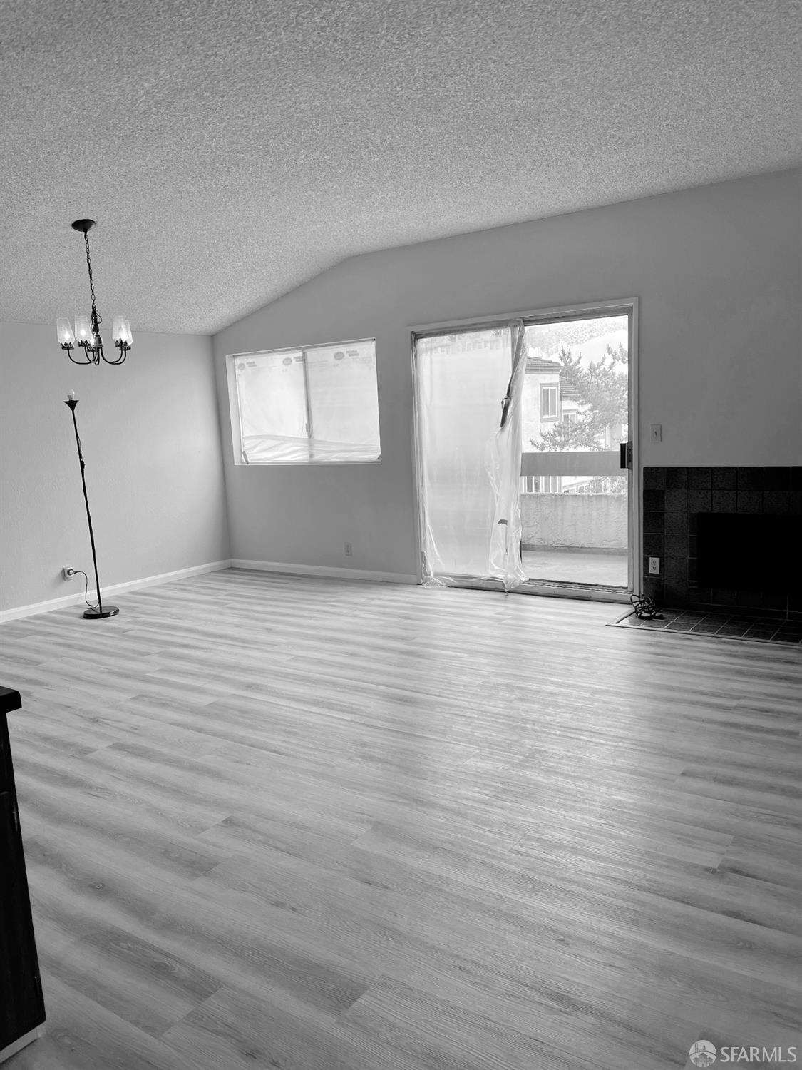 Detail Gallery Image 3 of 61 For 3550 Carter Dr #15,  South San Francisco,  CA 94080 - 3 Beds | 2 Baths